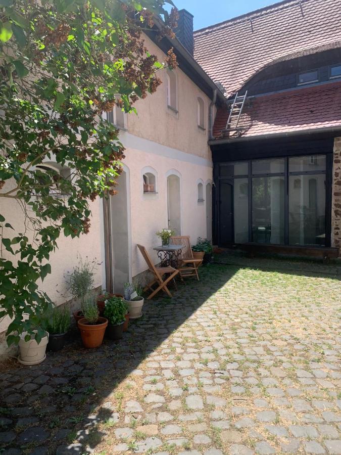 Studio Auf Denkmalgeschuetztem Dreiseithof In Hoefgen Bei Grimma Hofgen  ภายนอก รูปภาพ